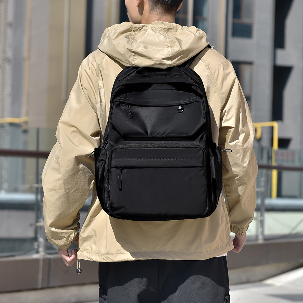 Vielseitiger Tech-Verbesserter Rucksack Karnz