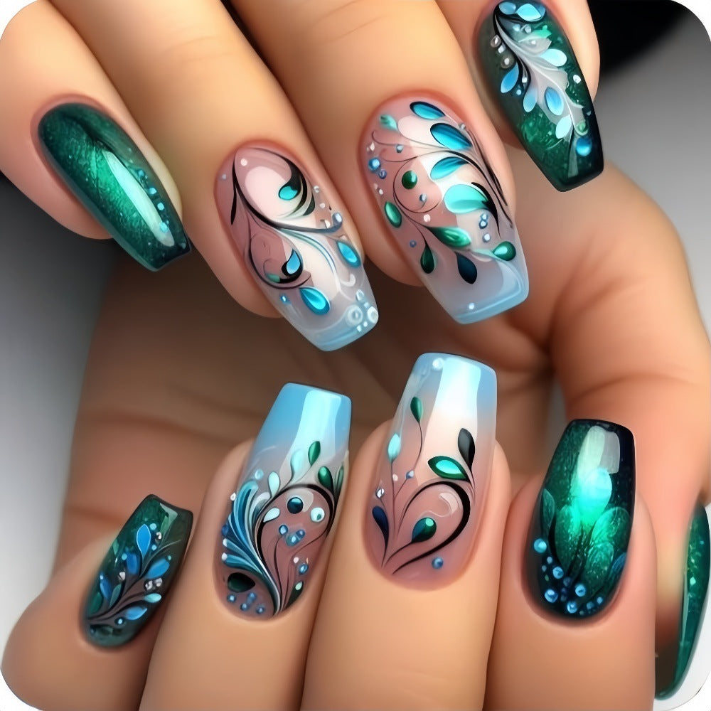 Kreative Nail Art Fingernägel Karnz