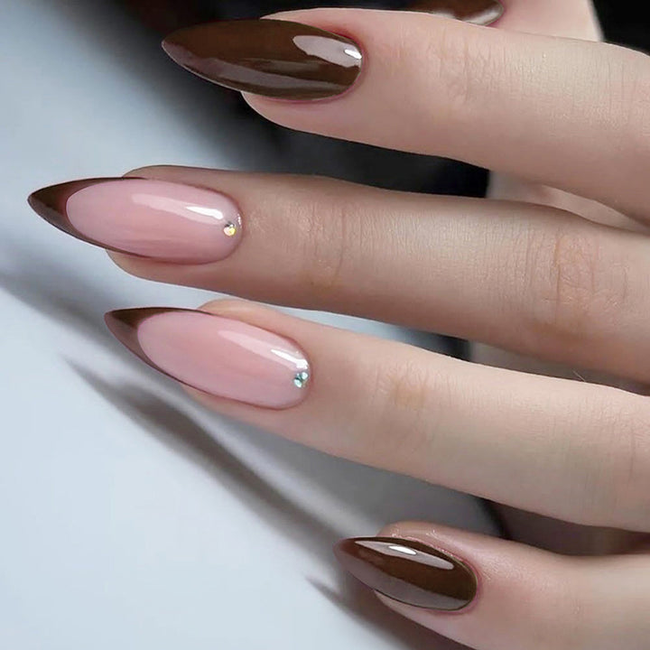 Press-On Nail Art Set mit eleganten Französischen Tipps Karnz