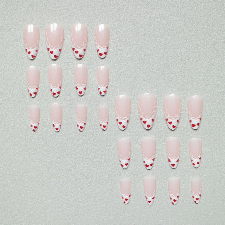 Herz-akzentiertes Acryl-Nail-Art-Set