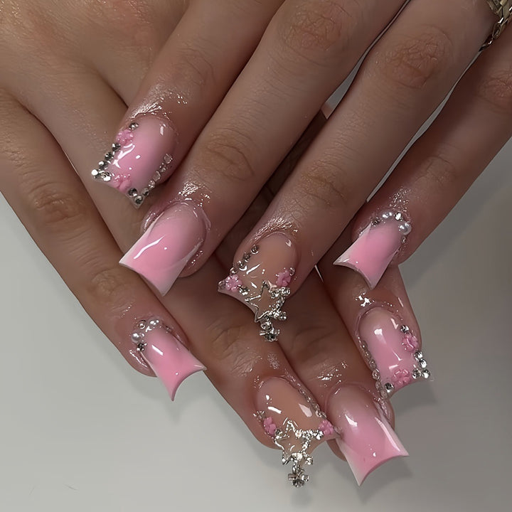 Glamouröse 3D Press-On Nagelset mit Sterneffekten Karnz