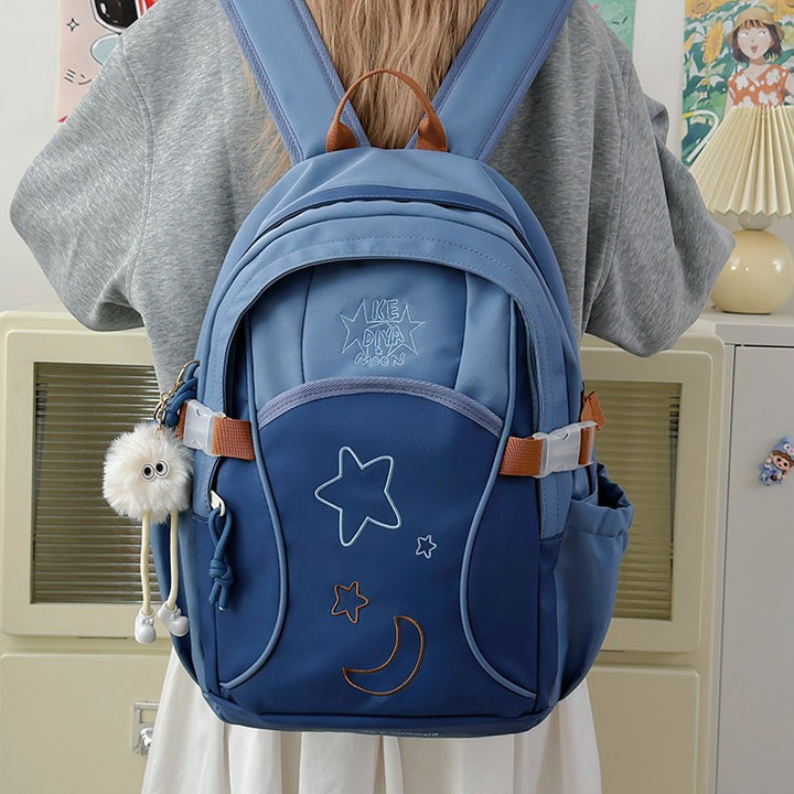 Stylischer gestreifter Rucksack