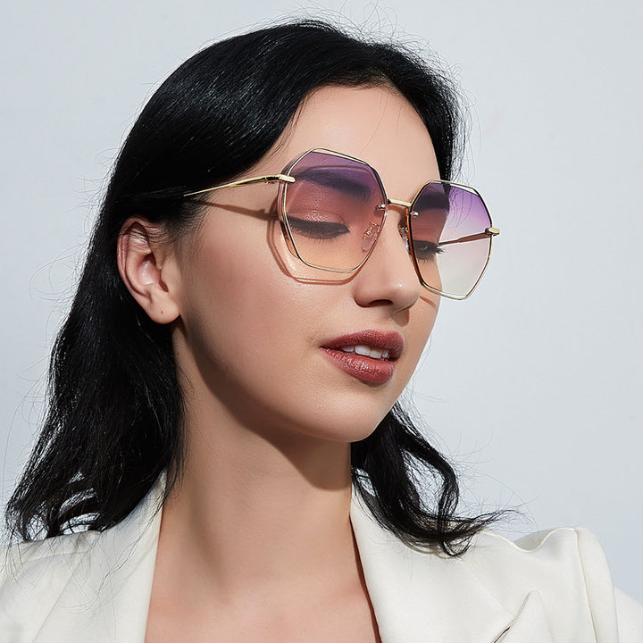 Damen modische achteckige Sonnenbrille mit elegantem Rahmen Karnz