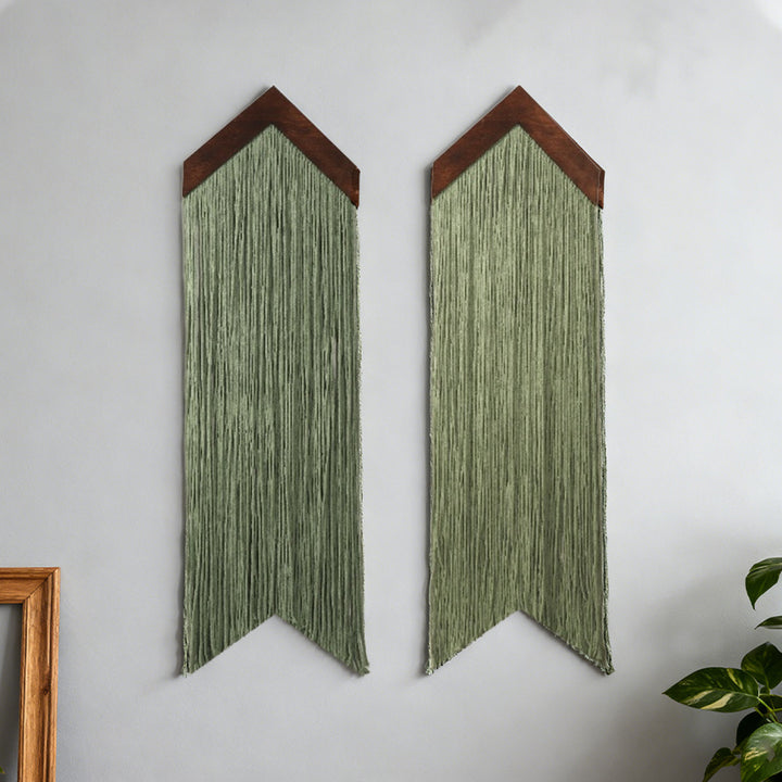 Makramee Wanddeko mit Wolkenmotiv Karnz