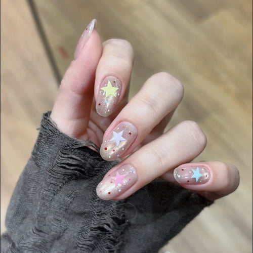 Künstlerisches Sterne-Design Press-On Nagelset