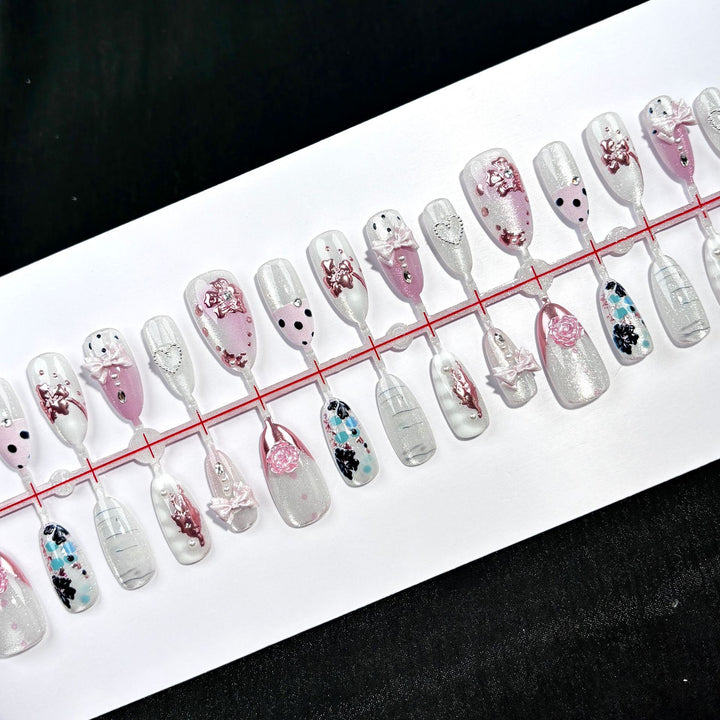 Künstlerische Nagelkunst Tipps
