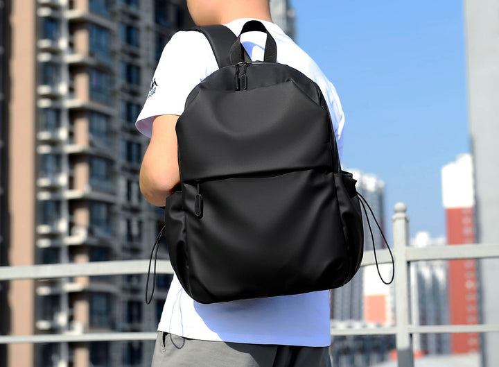 Schlanker Urbaner Rucksack Karnz