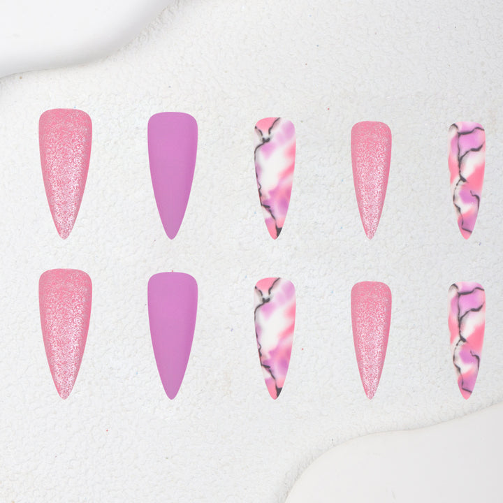 Elegante Stiletto-Nagelverlängerungen Karnz