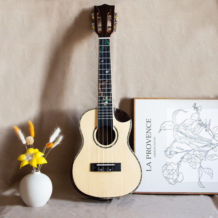 Premium Mahagoni Ukulele mit glatter Oberfläche Karnz