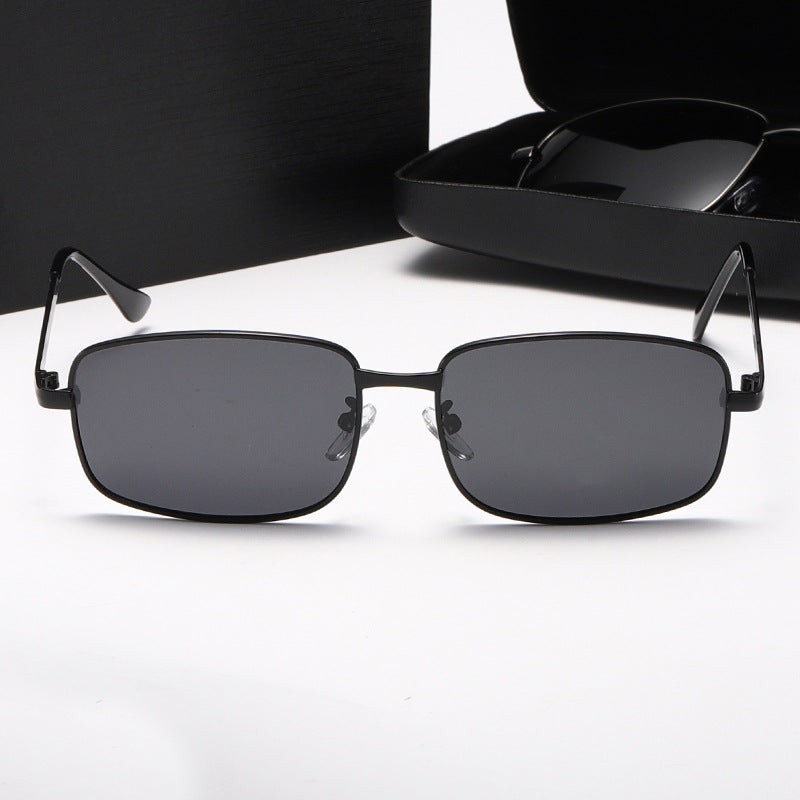 Damen Modische quadratische Sonnenbrille mit elegantem Rahmen Karnz