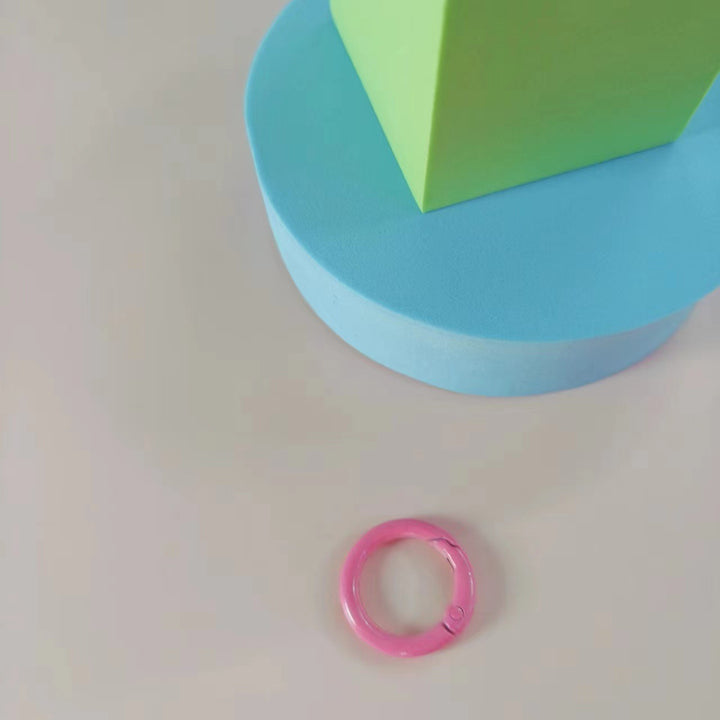 Vielseitiger Clip-On Schlüsselring Karnz