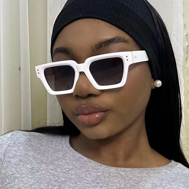 Damen modische Sonnenbrille im eleganten oversized Design Karnz