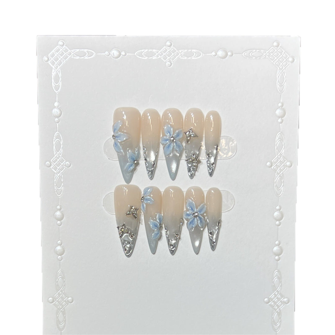 Elegante Stiletto Floral Press-On Nail Set Karnz
