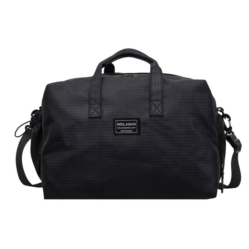 Strukturierte Reisetasche