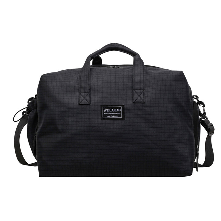 Strukturierte Reisetasche