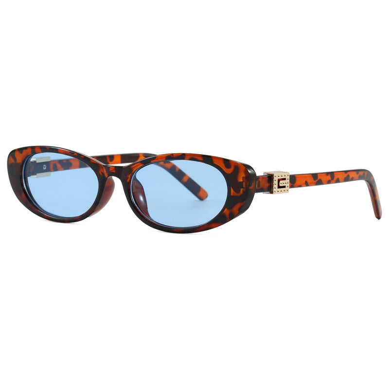 Damen Cat-Eye Sonnenbrille mit stilvollem Rahmen und luxuriösen Akzenten Karnz