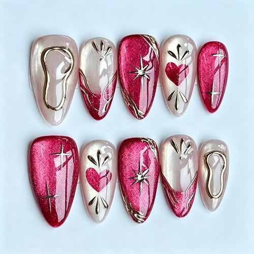 Künstlerisches Press-On-Nagelset mit Herz- und Stern-Designs