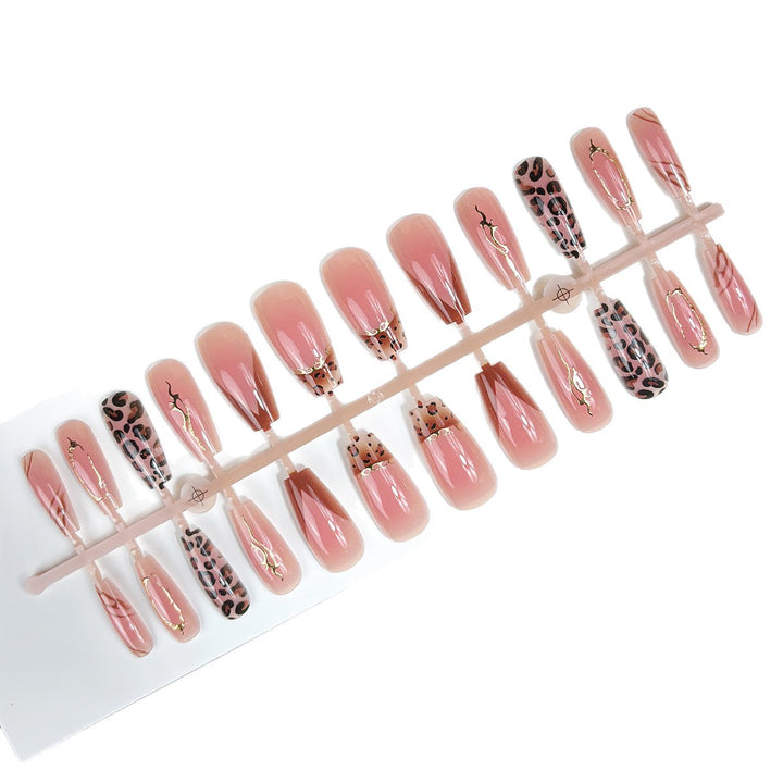 Künstlerische Press-On-Nagelspitzen Karnz