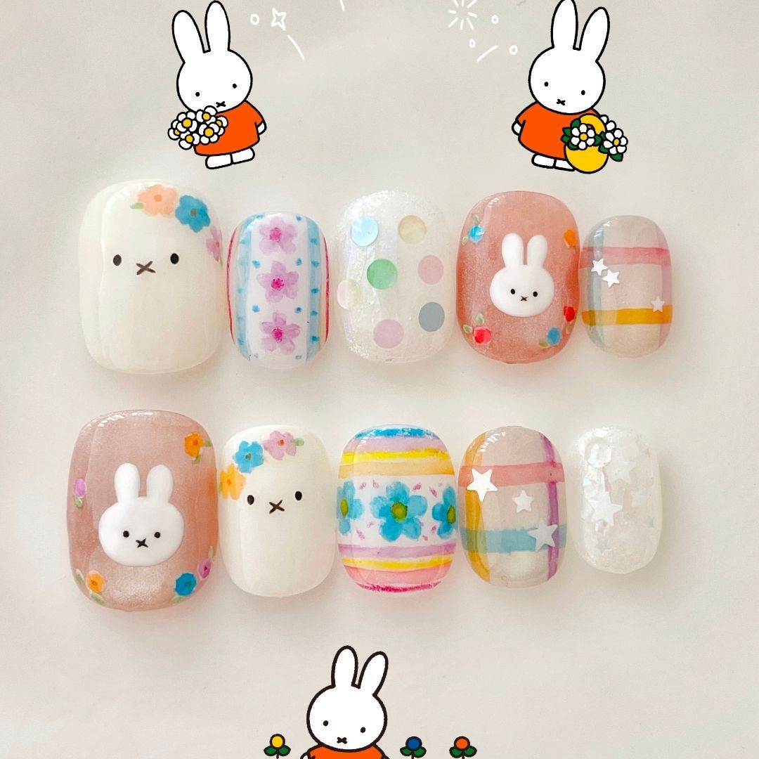 Künstlerisches Kaffee-inspiriertes Press-On Nagelkunst Set Karnz