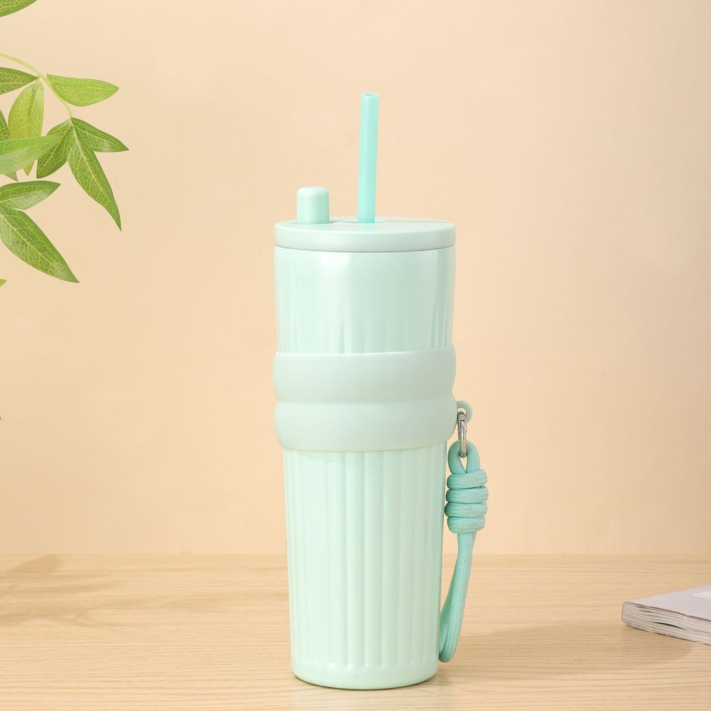 Damen multifunktionale Isoliertrinkflasche mit integriertem Strohhalm und praktischem Tragegriff Karnz