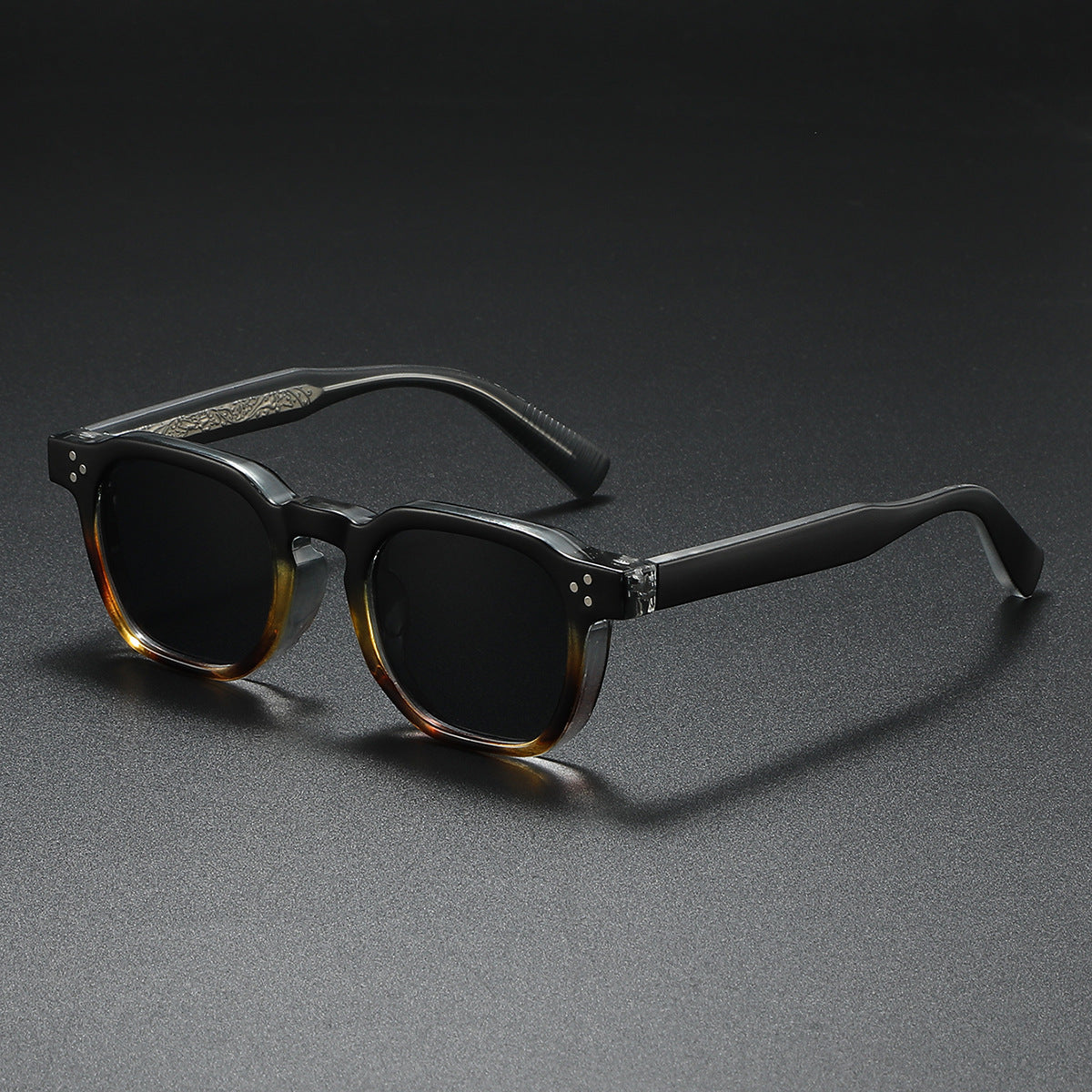 Damen Modische Sonnenbrille im innovativen Design Karnz