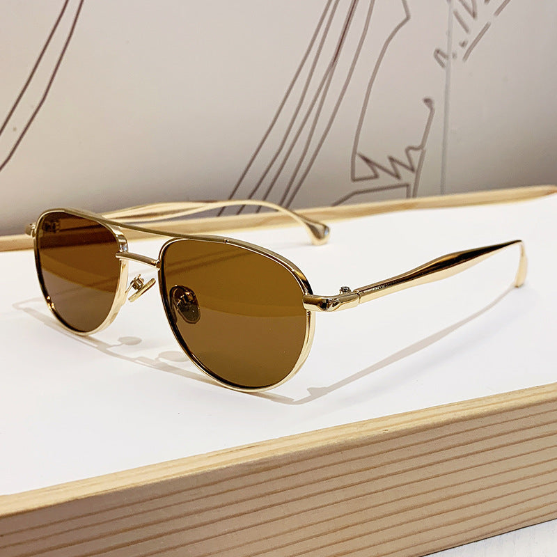 Damen modische Piloten-Sonnenbrille mit elegantem Goldrahmen Karnz