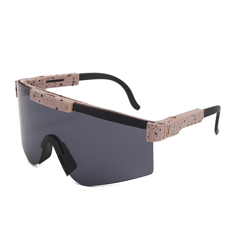 Damen Sportliche Statement-Sonnenbrille im modernen Design Karnz