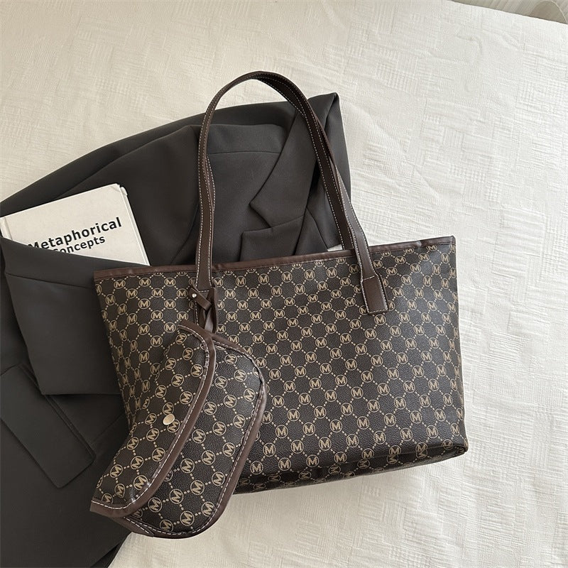 Monogram Tote Tasche