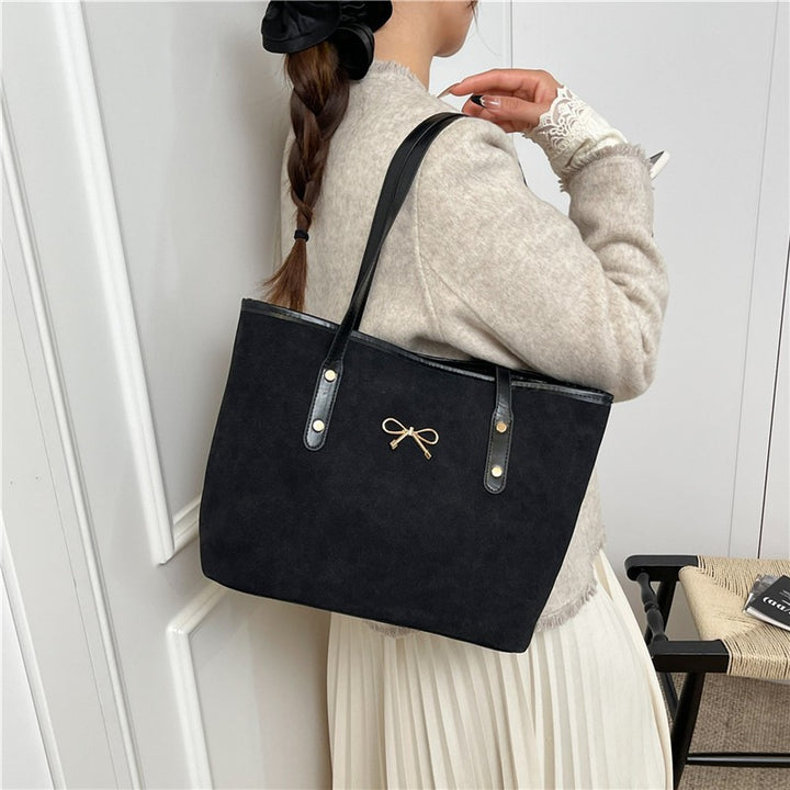 WoElegant Wildleder Handtasche Karnz