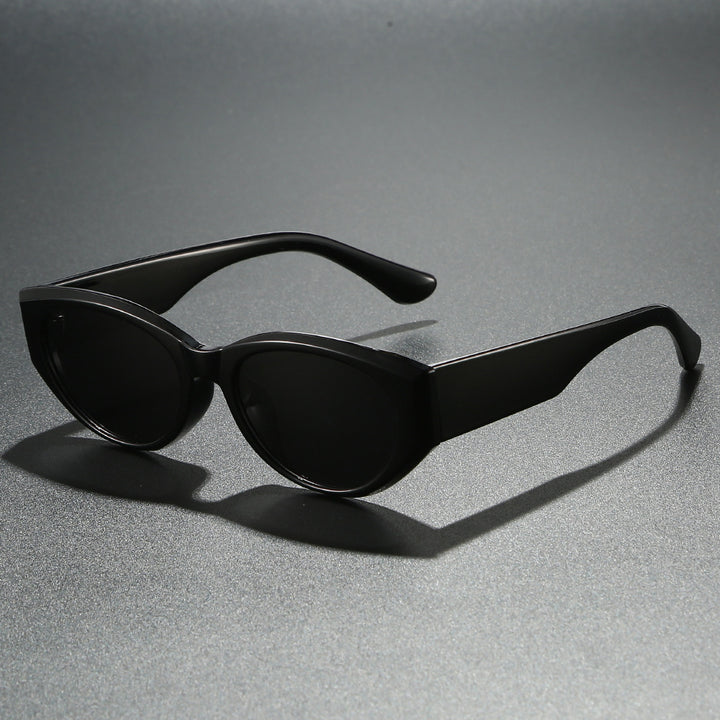 Damen Cat-Eye Sonnenbrille im Fashion-Stil Karnz