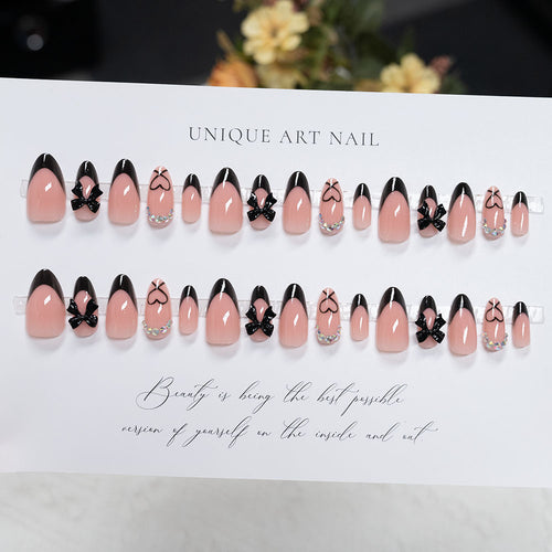 Glamourös Press-On Nagelkunst Set