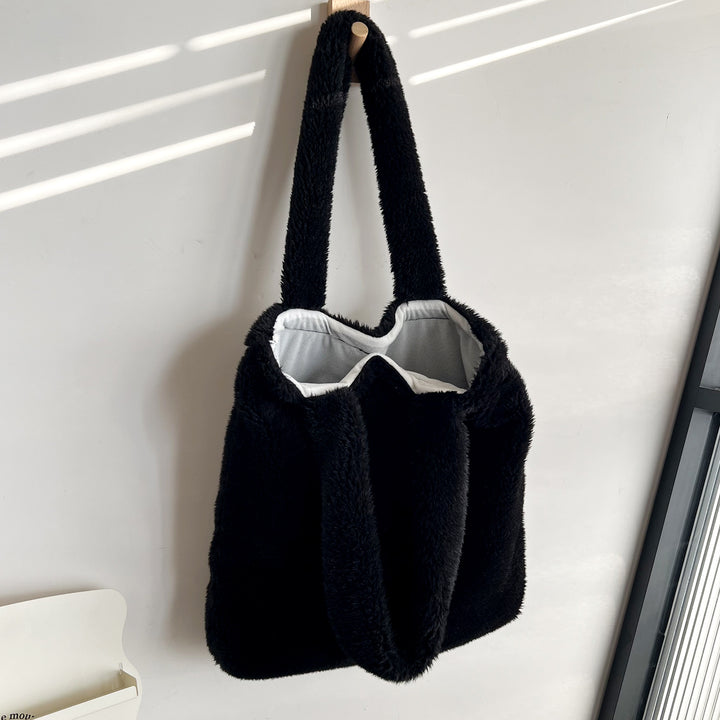 Gemütliche Kunstfell-Tasche