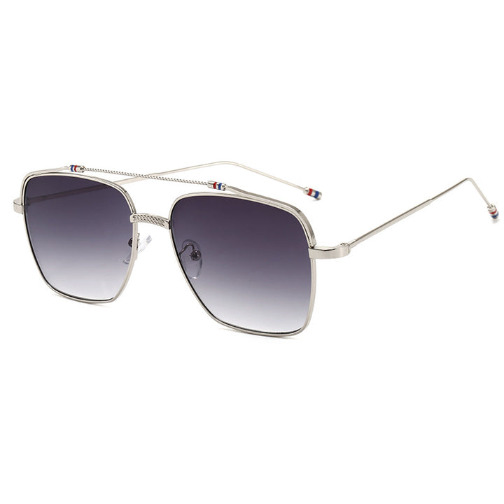 Damen modische geschwungene Brille mit schmalem Metallrahmen Karnz