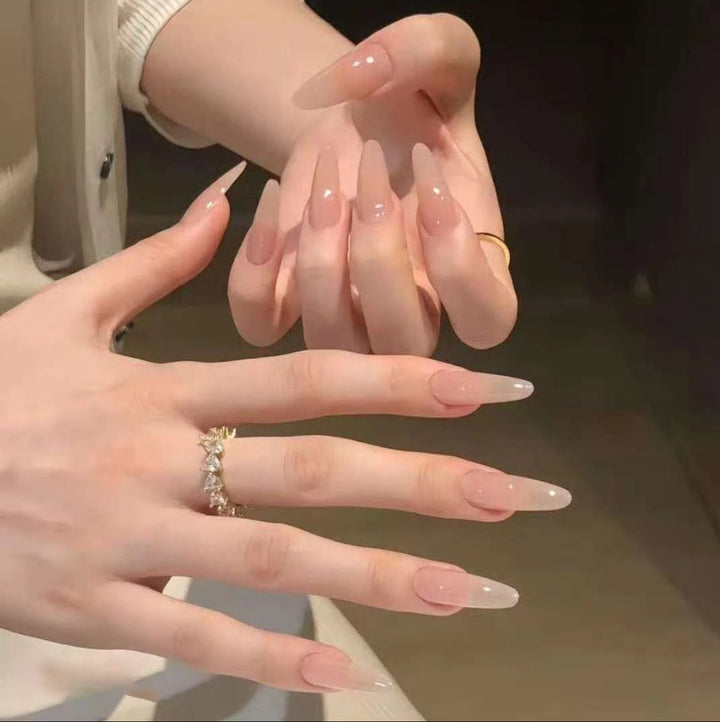 Premium Stiletto Press-On Nagelverlängerungen Karnz