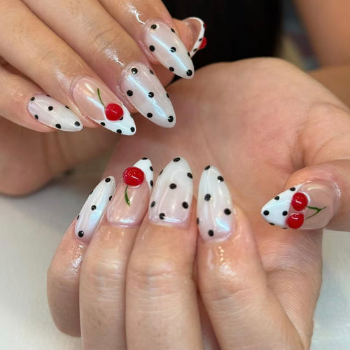 Kirschthema Druck-On Nagelkunst Set