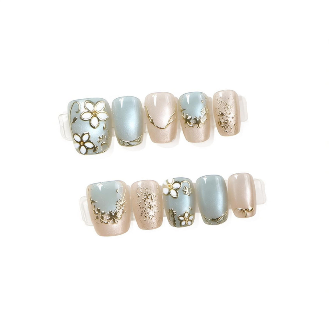 Elegantes Floral Press-On Nail Art Set Karnz