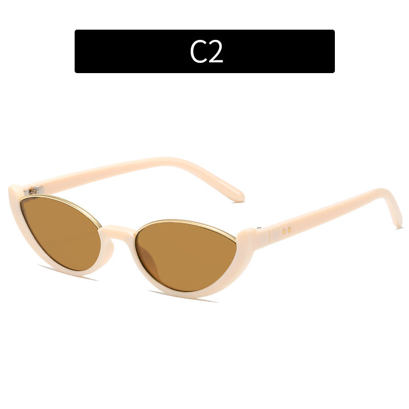Modische Cat-Eye-Sonnenbrillen mit verlaufenden Gläsern