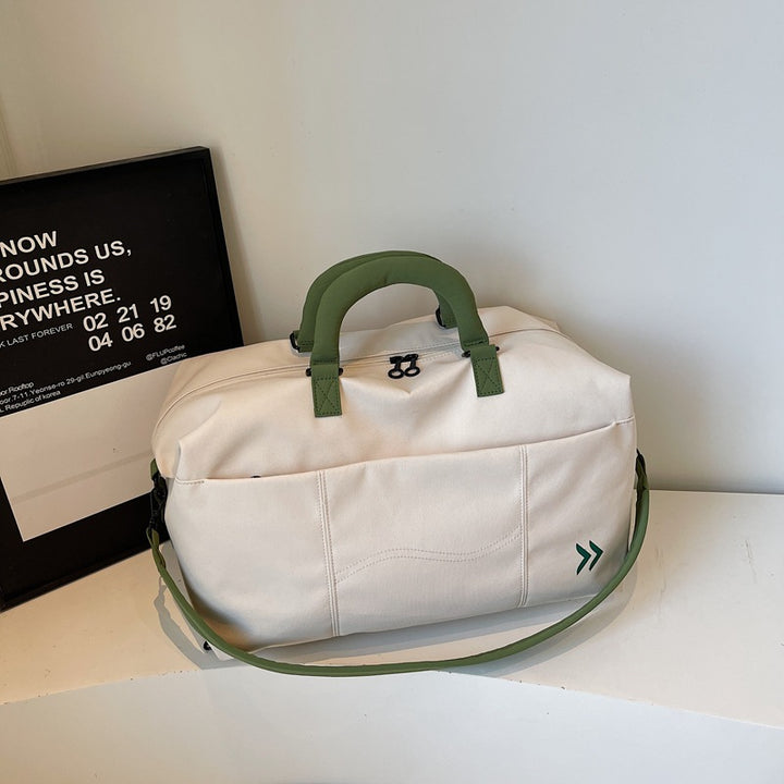 Vielseitige Reisetasche mit mehreren Stauraumfächern