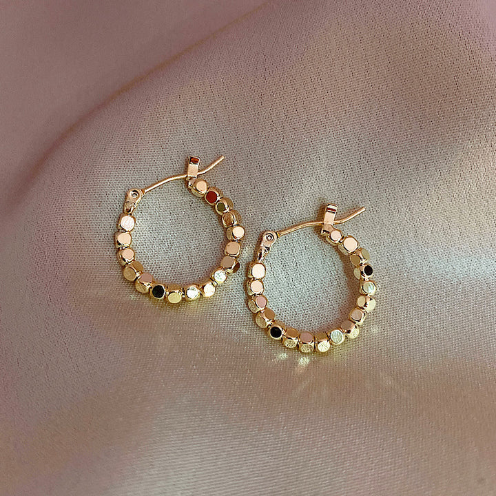 Elegante Creolenohrringe mit Funkelnden Kristallen Karnz