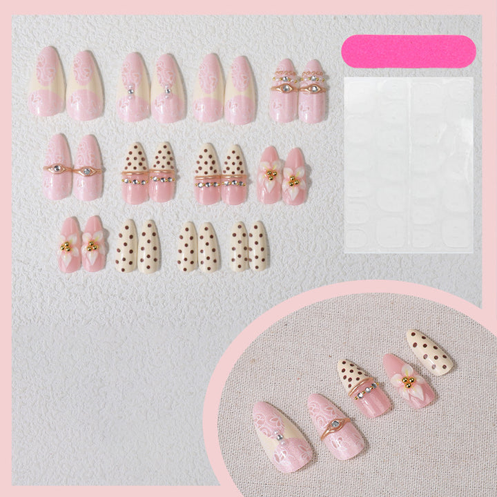 Glamorous Press-On Nail Tips Karnz