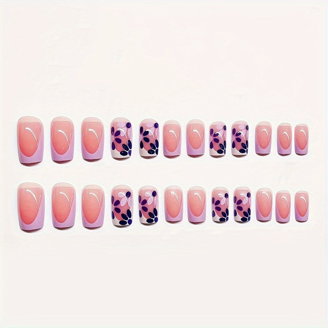 Dekorativer Press-On Nagelkunstset mit Blumenmuster Karnz