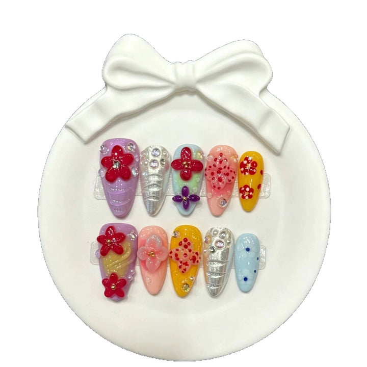 Künstlerisches Floral-Press-On-Nägel-Set