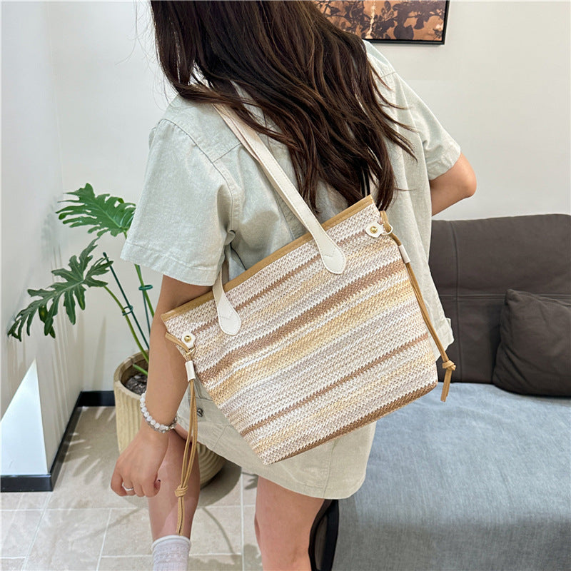 Gestreifte Woven Tote Bag