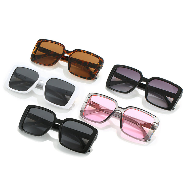 Damen modische quadratische Sonnenbrille mit trendigen Details Karnz