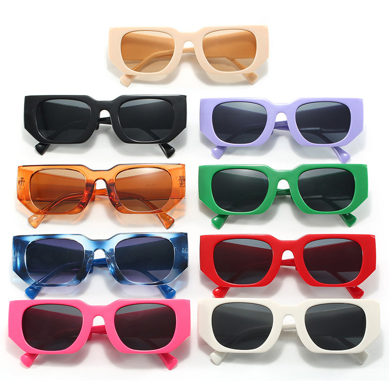 Damen geometrische Oversized-Sonnenbrille mit breitem Design Karnz
