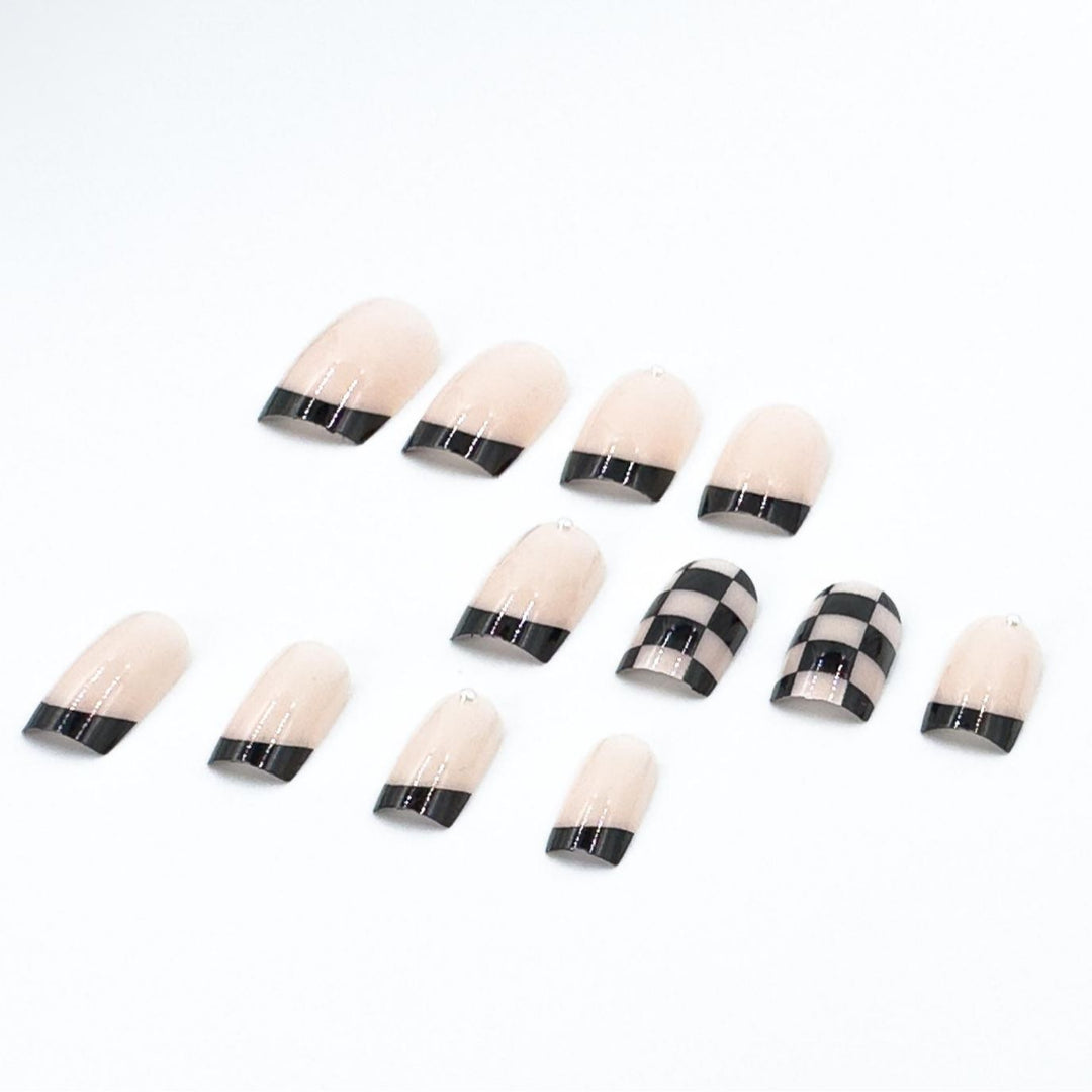 Trendige Schachbrett-Französische Spitze Nagelkunst Set