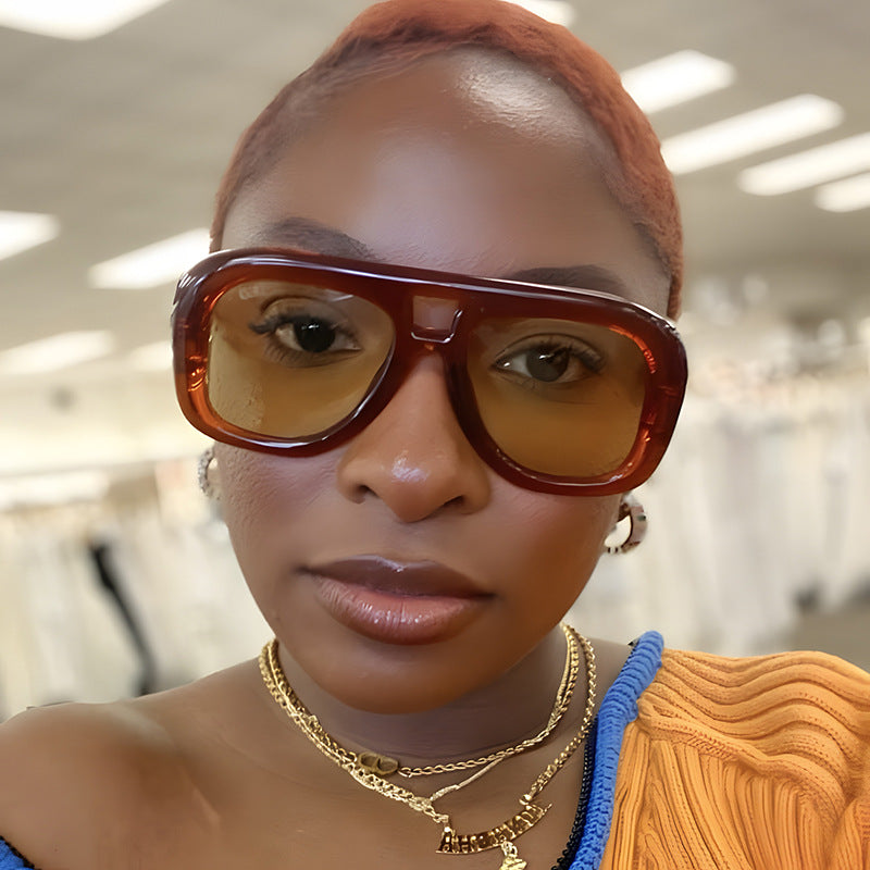 Damen markante Sonnenbrille im eleganten Stil Karnz