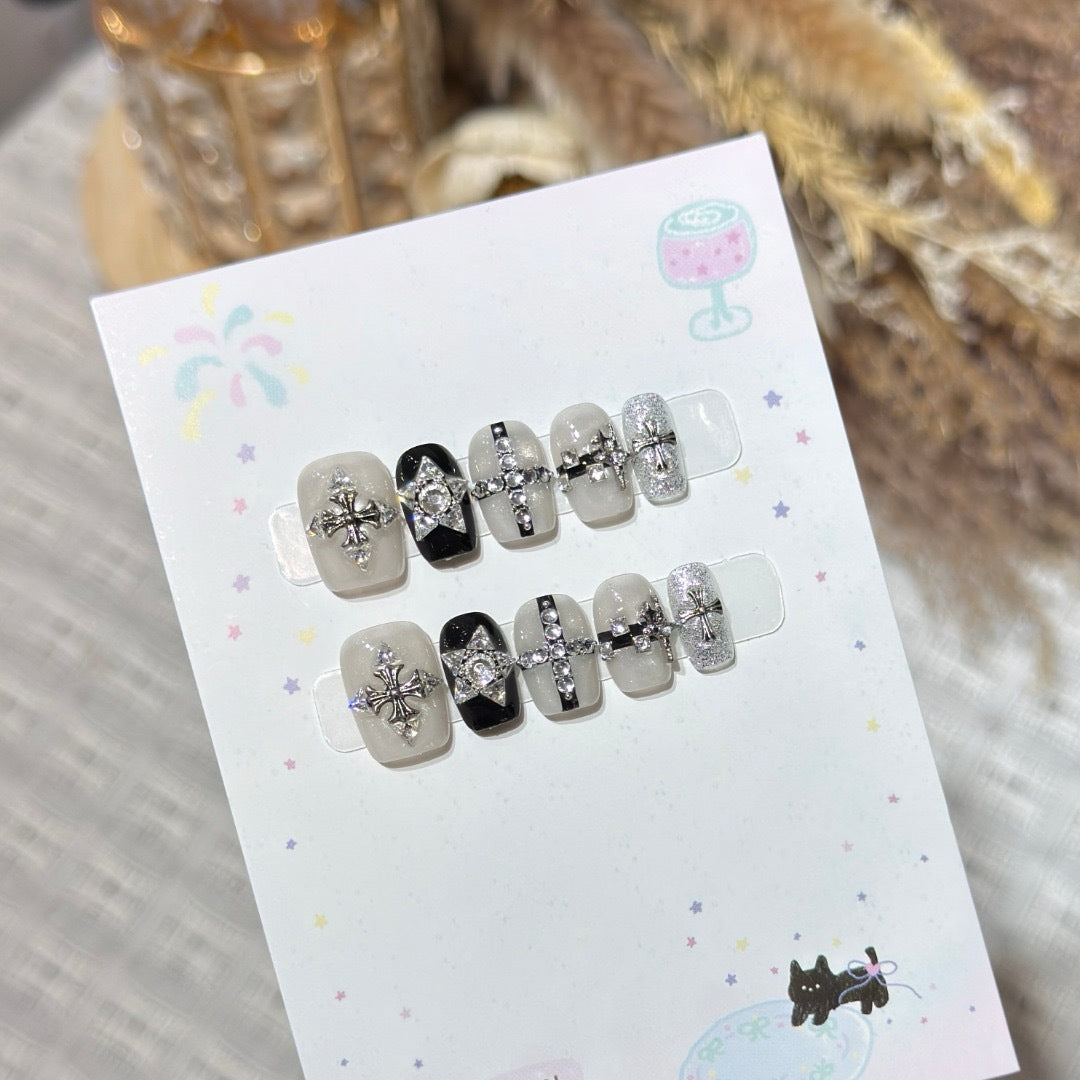 Dekoratives Strass-Nagelkunst-Set