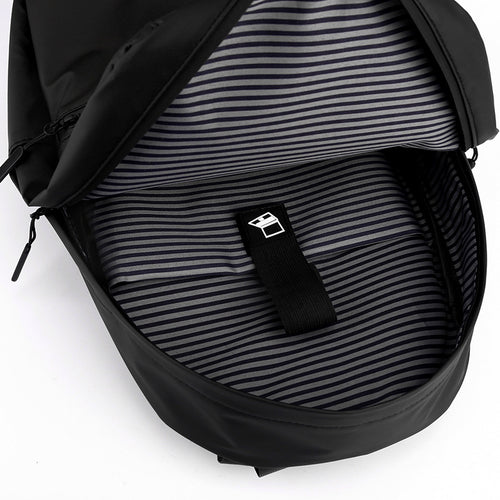 Leichter Anti-Diebstahl Rucksack Karnz