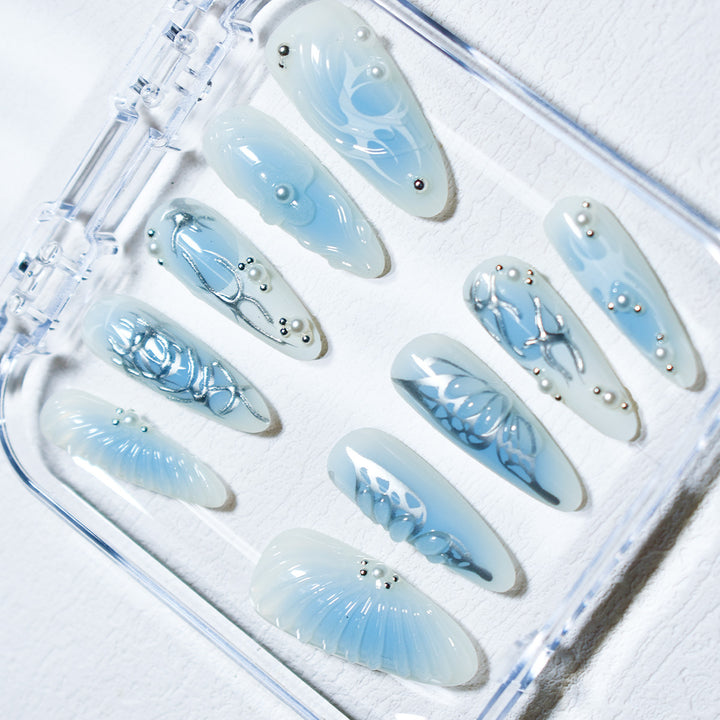 Künstlerisches 3D-Acryl-Nageldesign Karnz